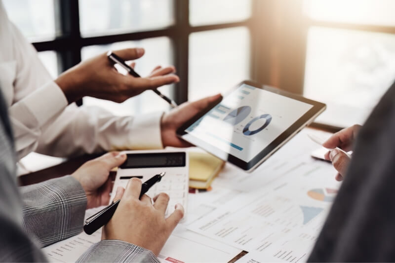 asesoría financiera y estratégica